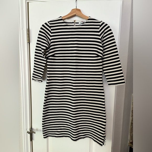 Vineyard Vines Dresses & Skirts - Vineyard Vines Ottoman Stripe Dress - XXS